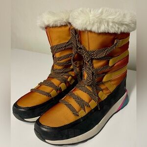 Spyder Altitude Women’s Snow Boots – Size 10